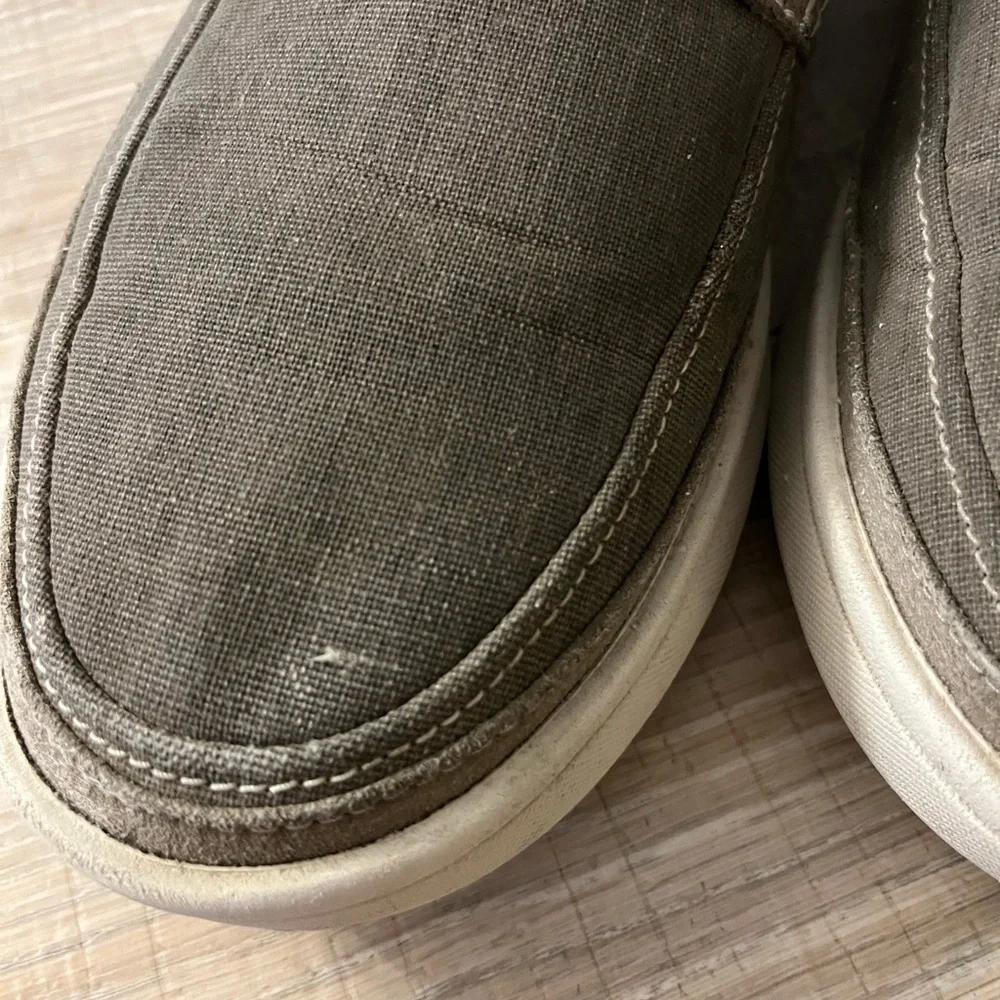 Clark’s size 8 Men’s